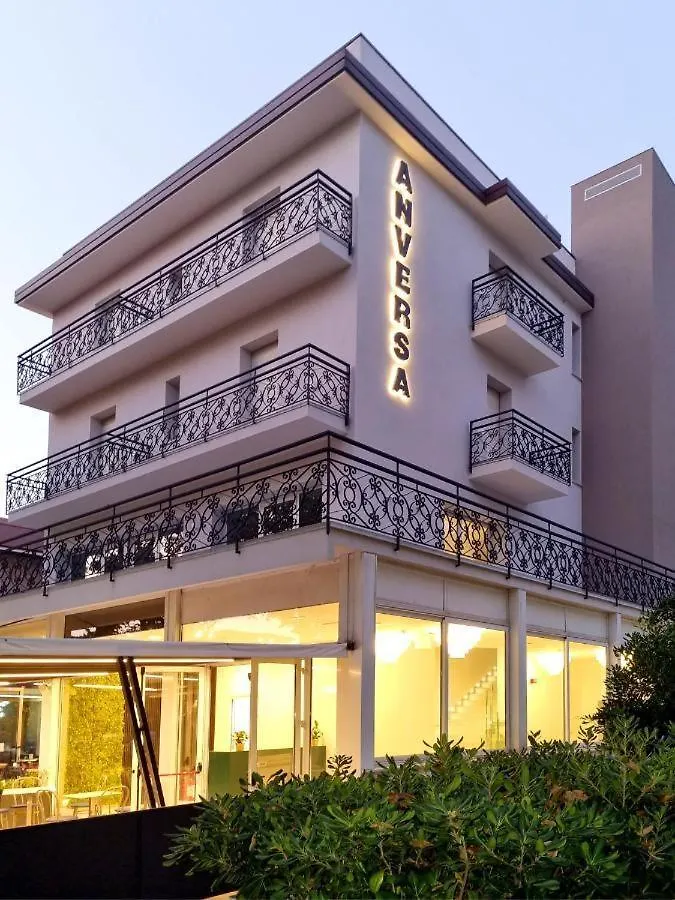 רימיני Hotel Anversa